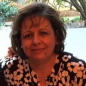 Meet your Posher, Mona